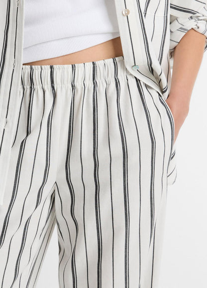 Resort Stripe Pull-On Pant in Wide Leg | VINCE Women