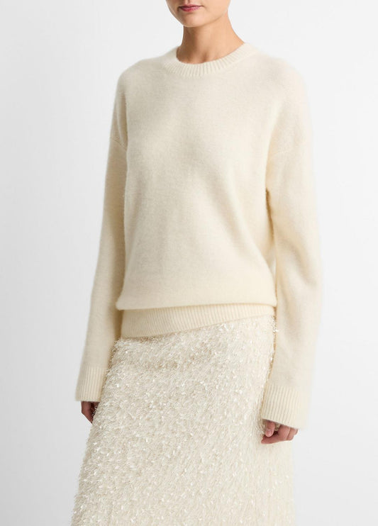 Plush Cashmere Crew Neck Sweater in Crew Neck | VINCE Women