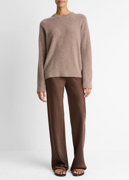 Plush Cashmere Crew Neck Sweater in Crew Neck | VINCE Women