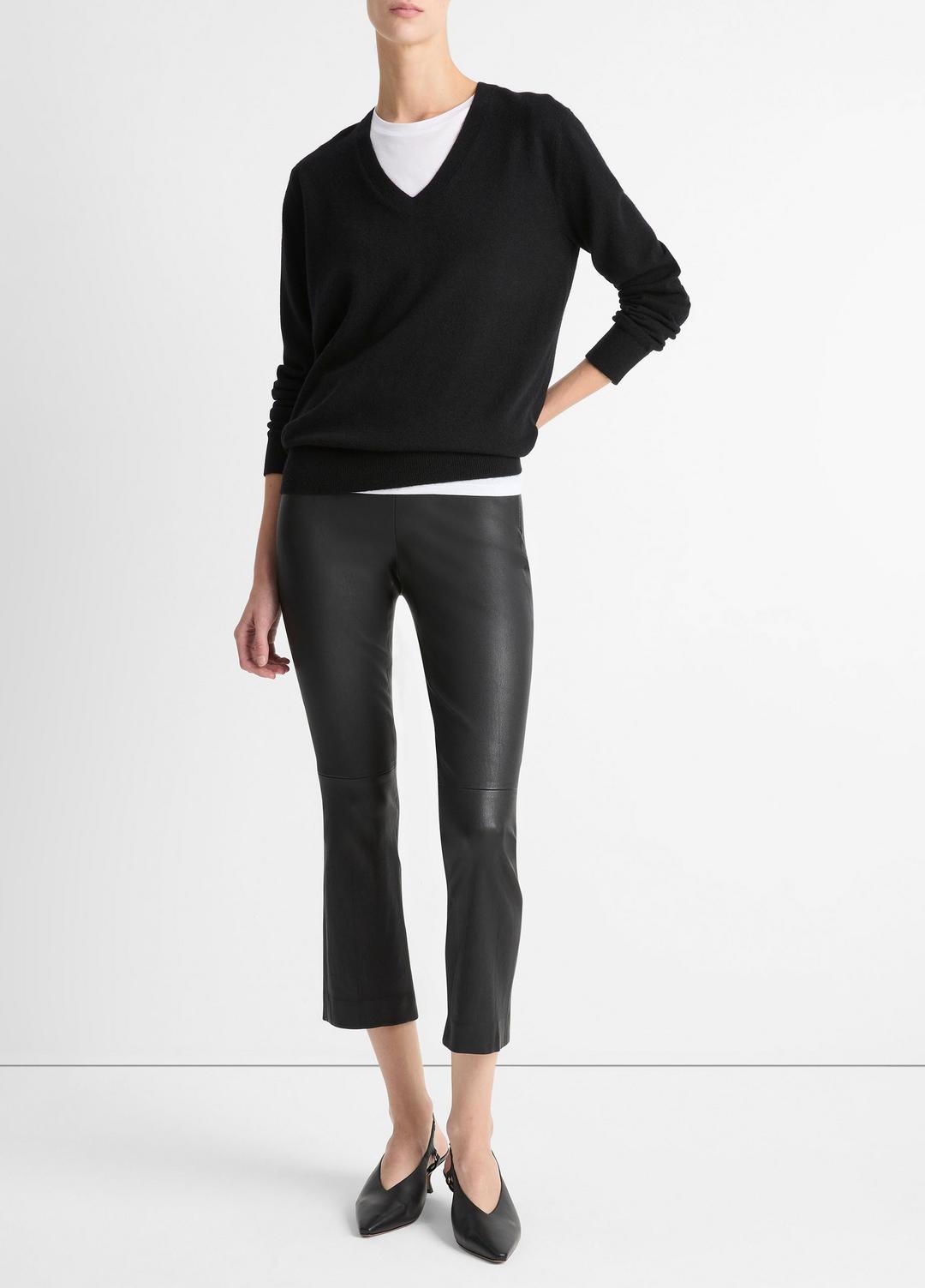 Cashmere Weekend V-Neck Sweater in V-Neck | VINCE Women
