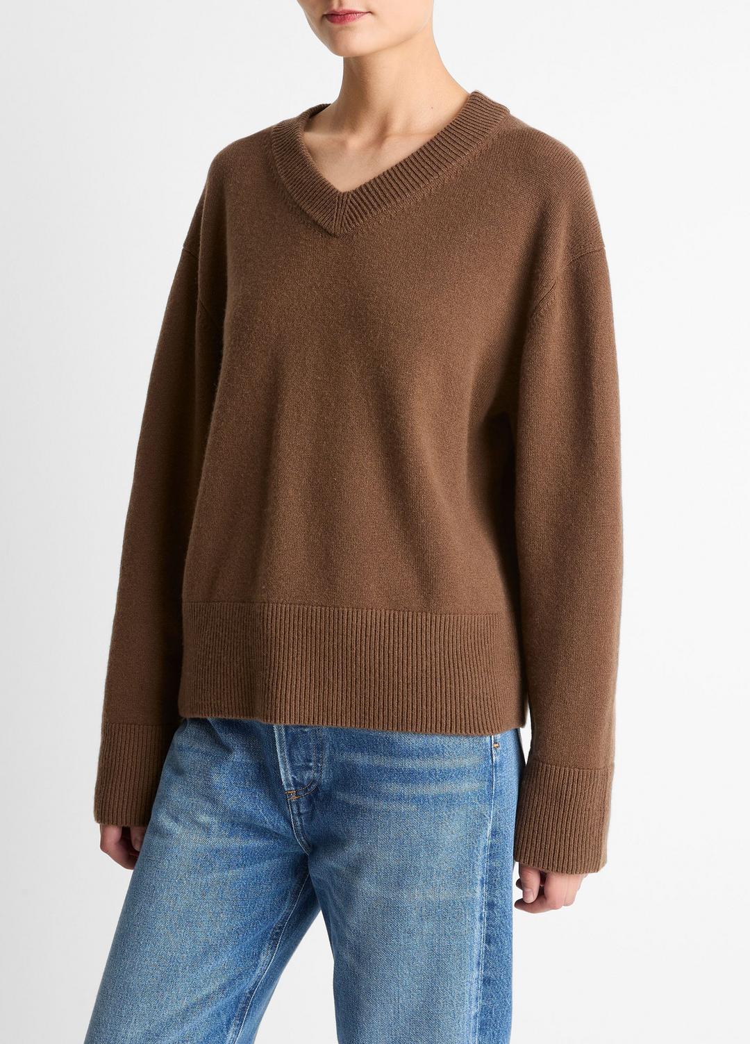 Wool-Cashmere V-Neck Sweater in V-Neck | VINCE Women