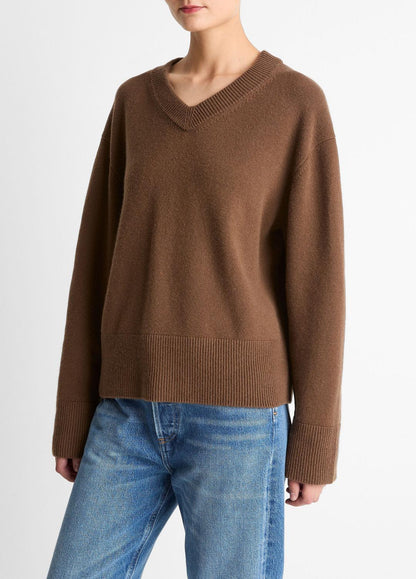 Wool-Cashmere V-Neck Sweater in V-Neck | VINCE Women
