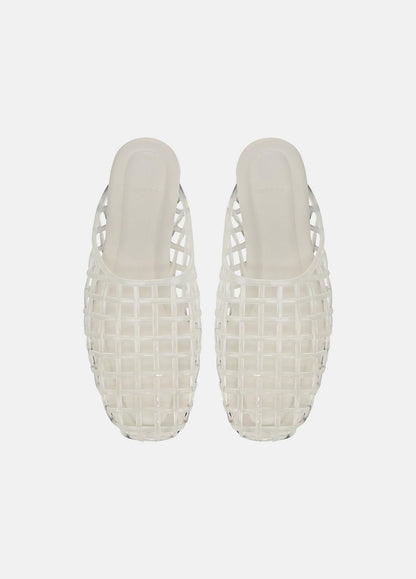 Barcelona Jelly Sandal in Sandals | VINCE Women