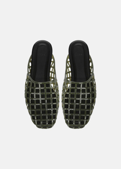 Barcelona Jelly Sandal in Sandals | VINCE Women