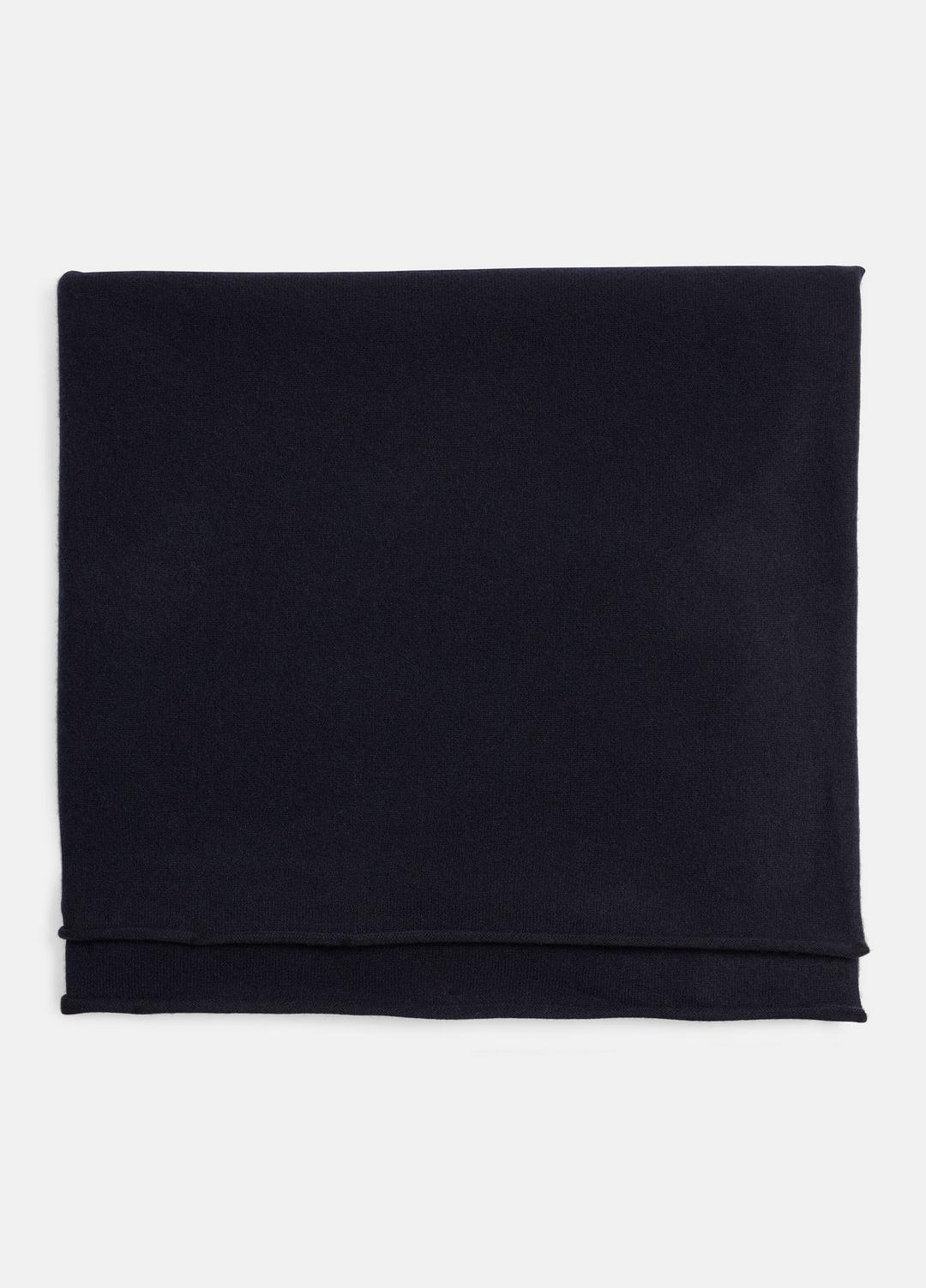 Plush Cashmere Blanket Wrap in Scarves & Hats | VINCE Women