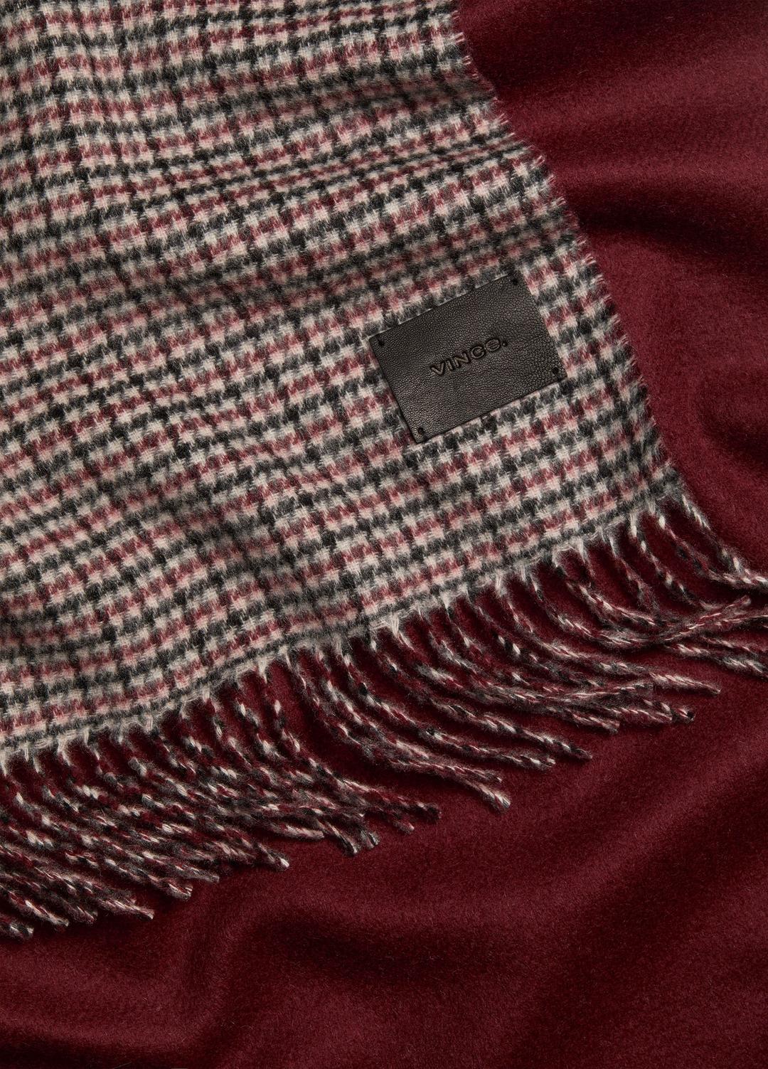 Micro-Houndstooth Cashmere Scarf in Scarves & Hats | VINCE Women