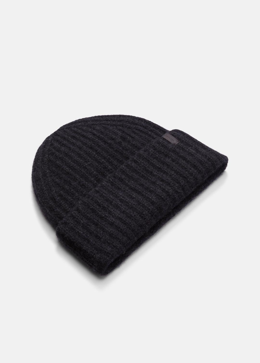 Plush Cashmere Chunky-Knit Beanie in Scarves & Hats | VINCE Women