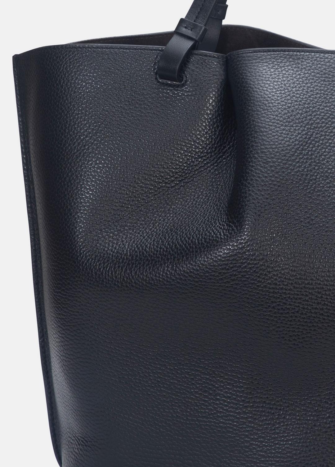 Ava Leather Tote in Handbags | VINCE Women
