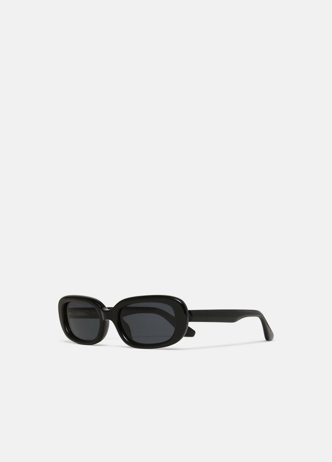 Chimi 12 Sunglasses in Sunglasses | VINCE Women/Men