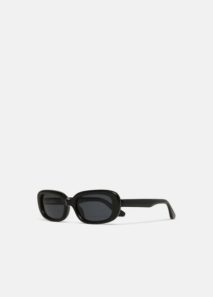 Chimi 12 Sunglasses in Sunglasses | VINCE Women/Men