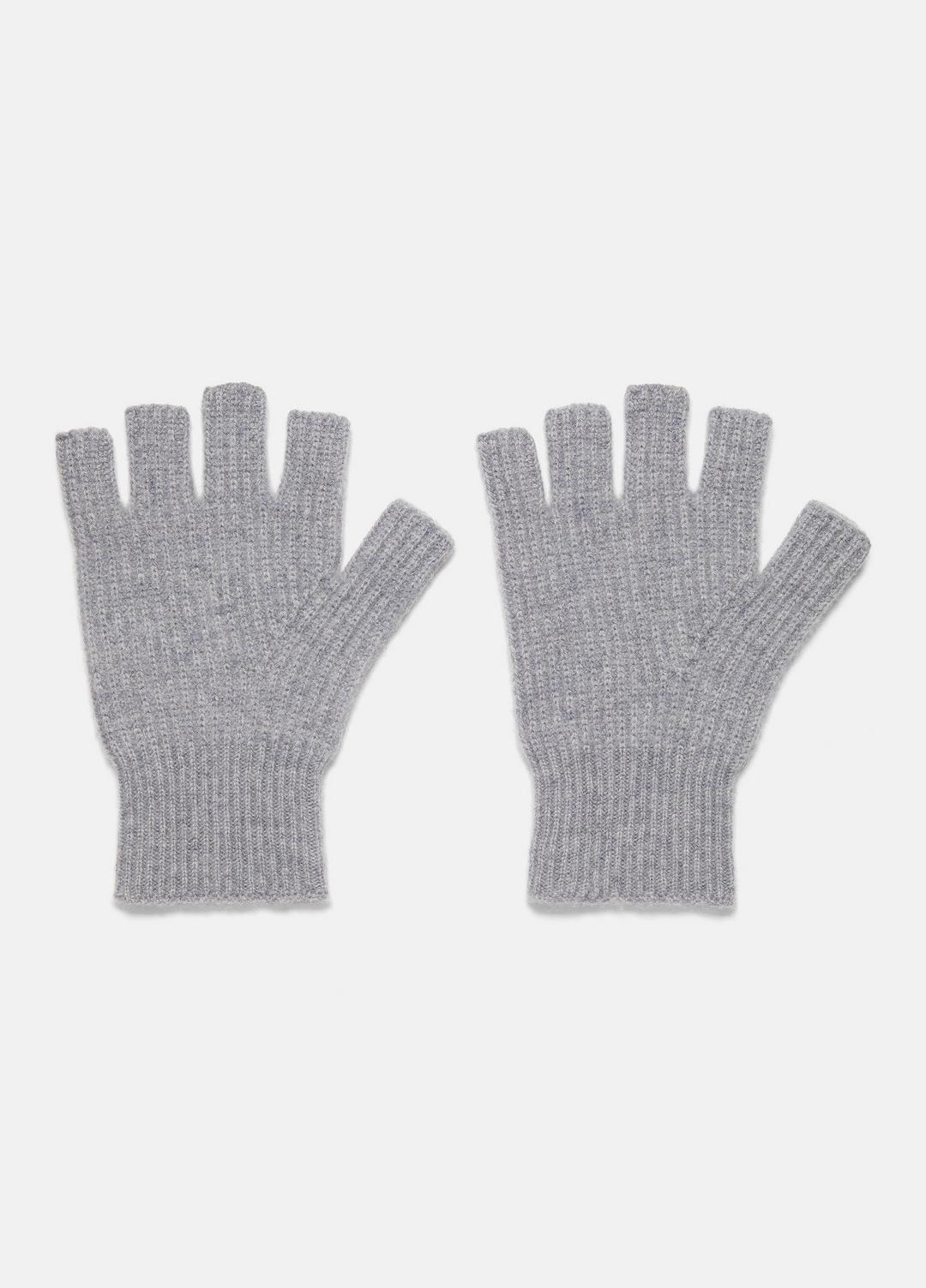 Plush Cashmere Rib-Knit Fingerless Glove in Gloves | VINCE Women