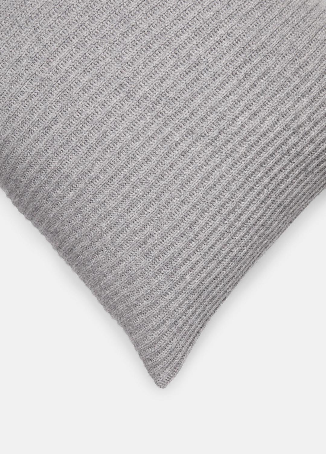 Wool and Cashmere Cardigan-Stitch Pillow in Pillows & Blankets | VINCE Women