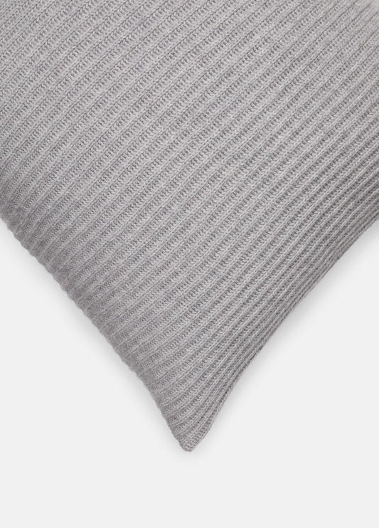 Wool and Cashmere Cardigan-Stitch Pillow in Pillows & Blankets | VINCE Women