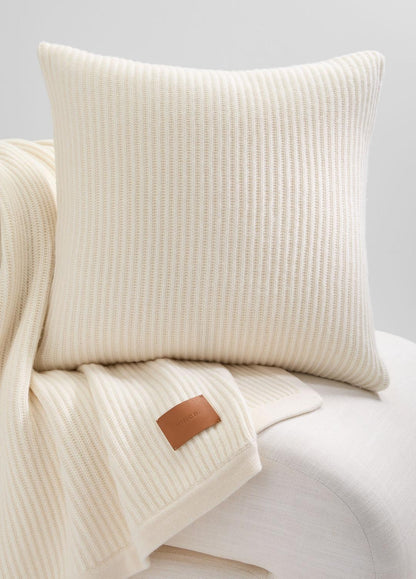 Wool and Cashmere Cardigan-Stitch Pillow in Pillows & Blankets | VINCE Women
