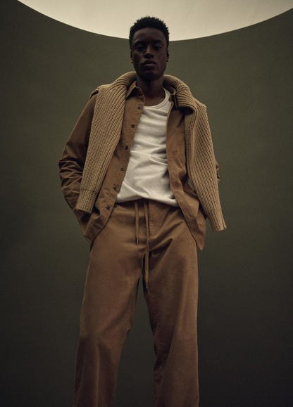 Louie Relaxed Cotton Corduroy Elastic-Waist Pant in Trousers | VINCE Men