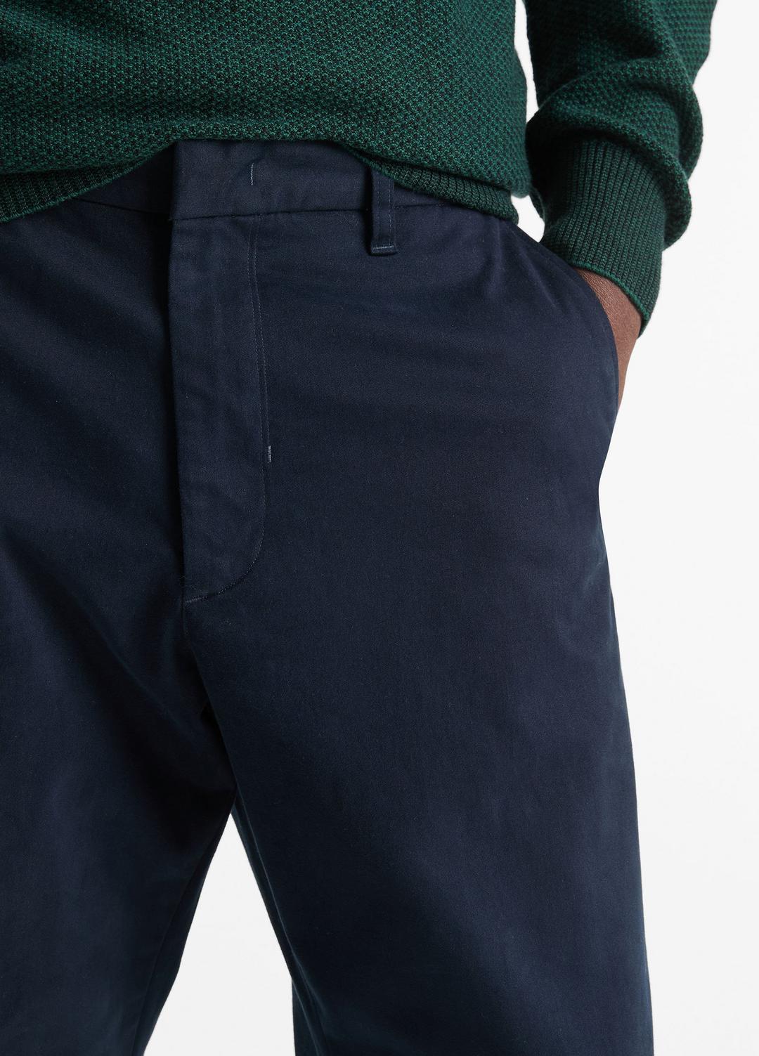 Louie Relaxed Stretch-Cotton Pant in Trousers | VINCE Men