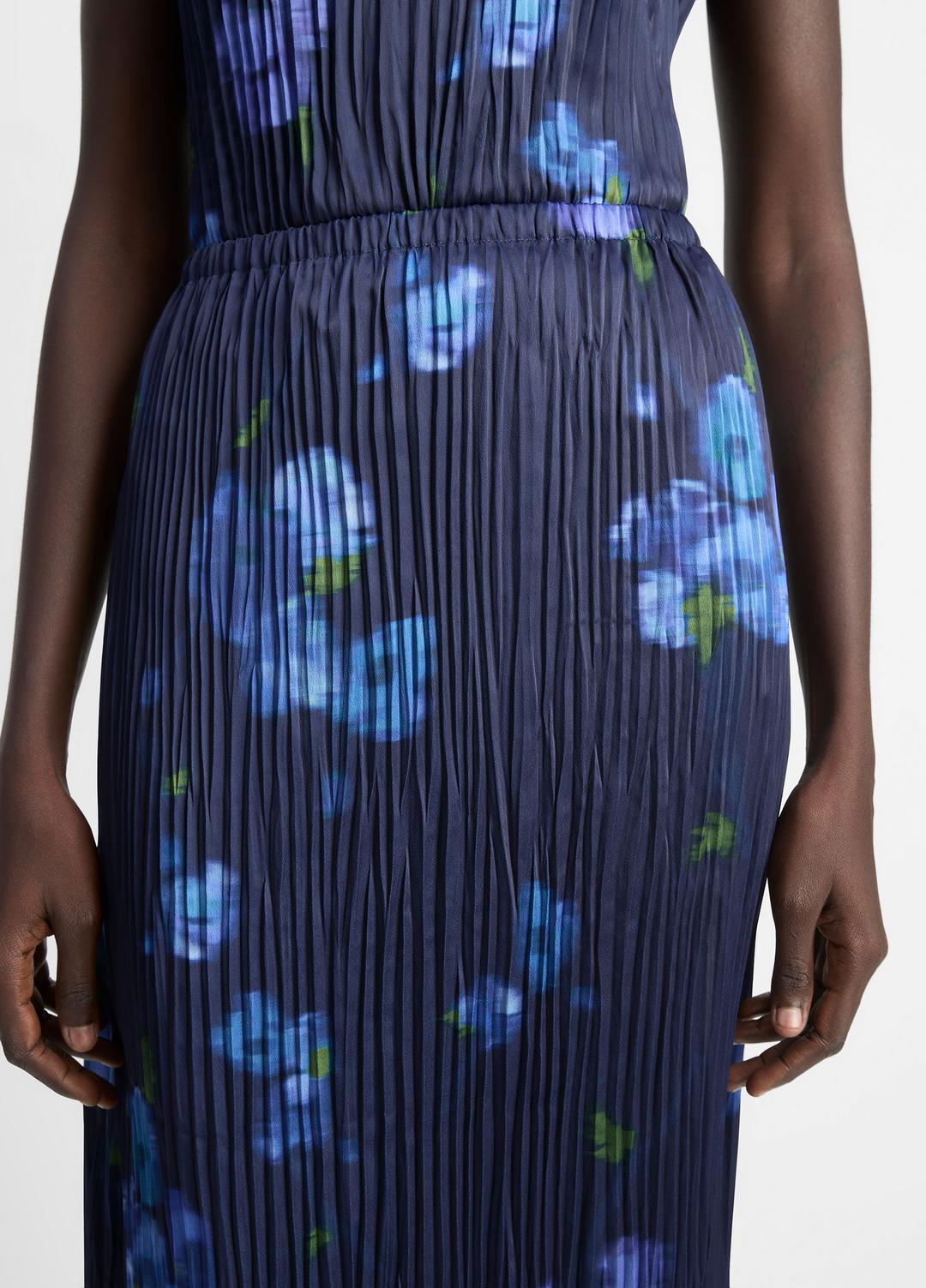 Poppy Blur Crushed Satin Column Skirt in Dresses & Skirts | VINCE Sale